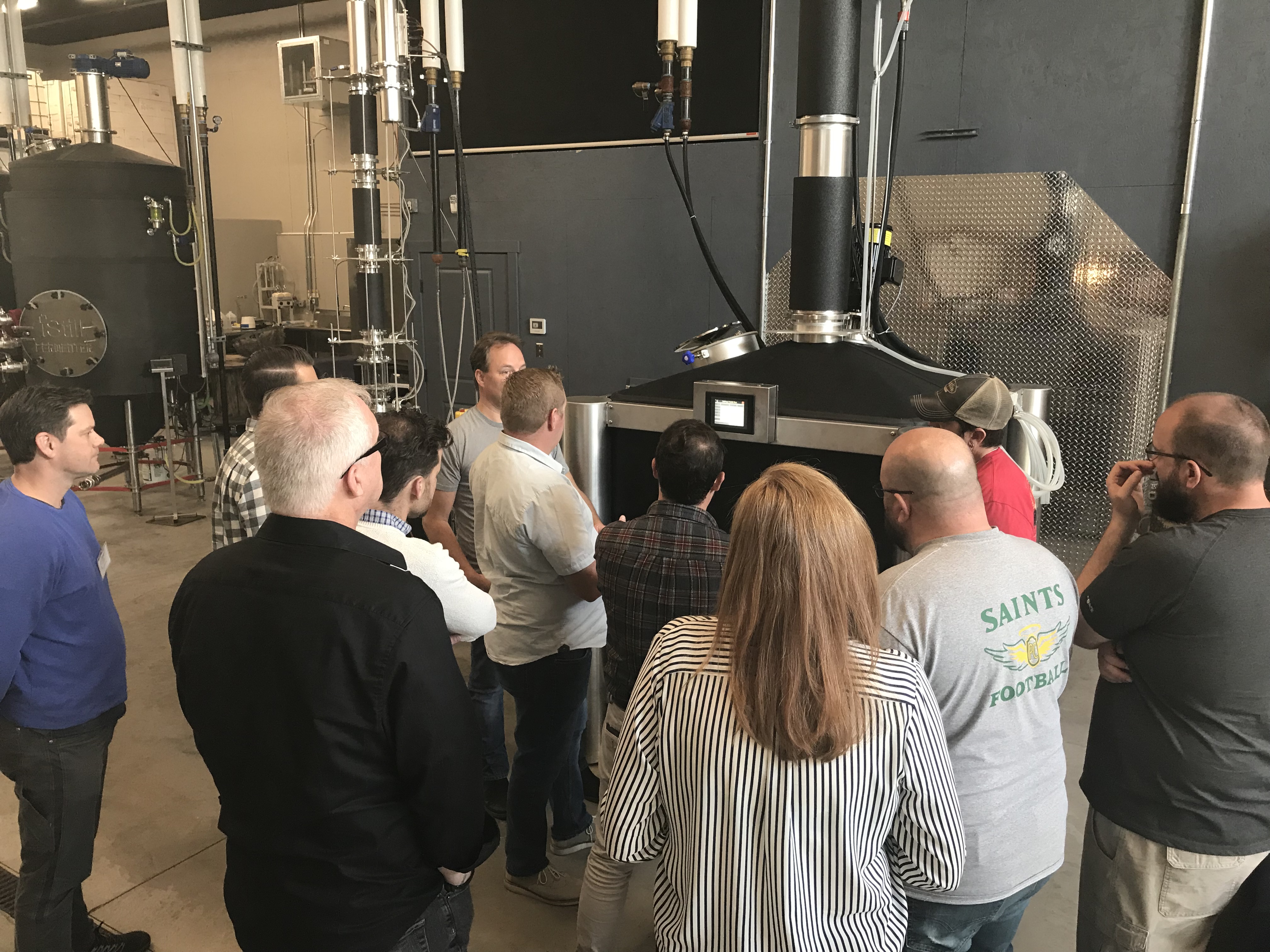 The Utah class gathers around the iStill 2000.